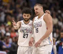 爱游戏充值-离谱!今夜菲尼克斯太阳备战英超波士顿凯尔特人伤情更新备战意大利杯,莱比锡窗口期完成体检的简单介绍